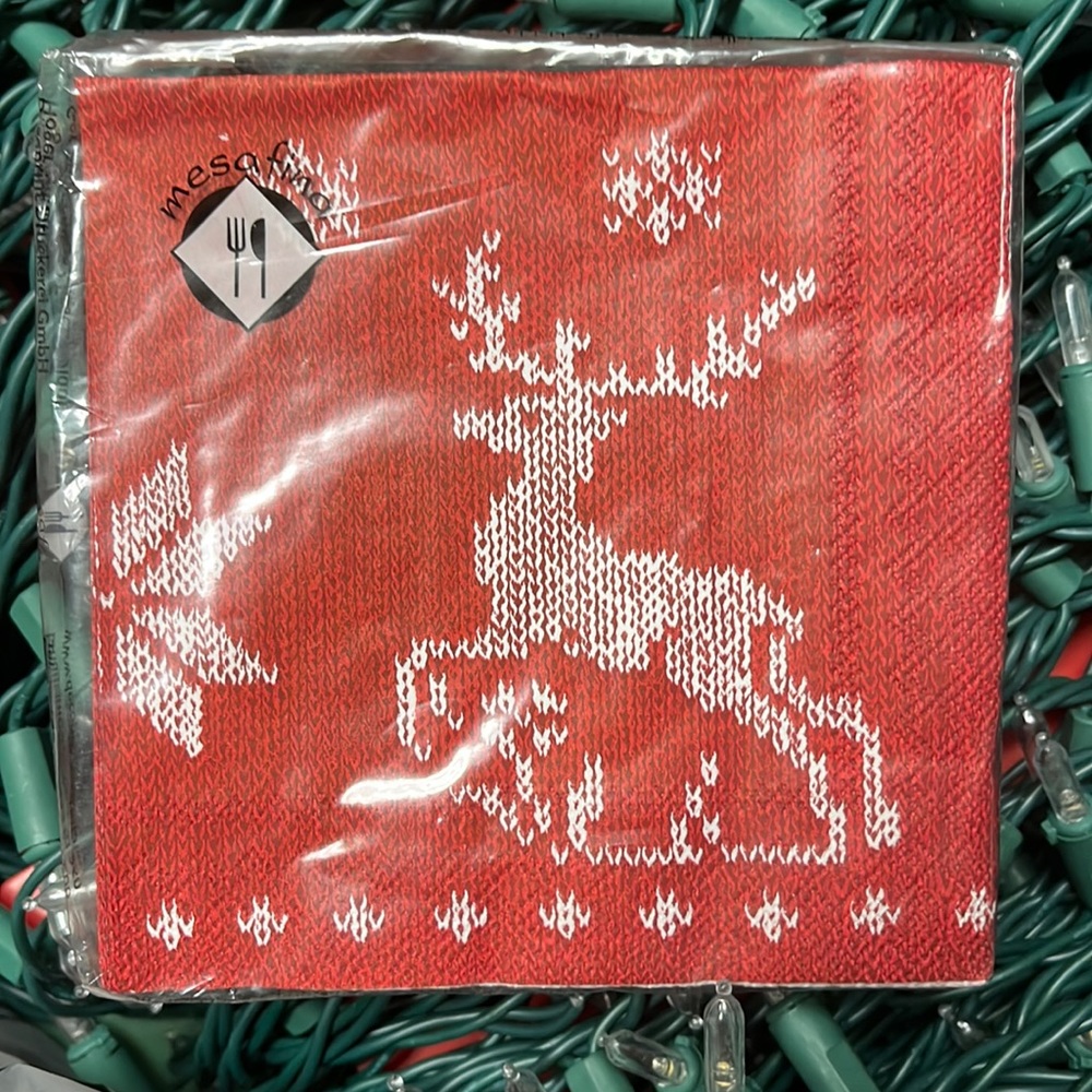 20 Christmas Holiday Cocktail Napkins Reindeer Sweater